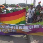 Día del trabajo, foto #4: ¡Discriminar a la población LGBT es un delito! Ley 1482 de 2011.