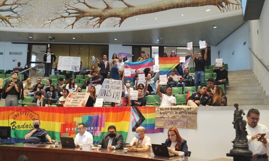Retos de la ‘Matrícula Cero’ para personas trans y no binarias en Medellín